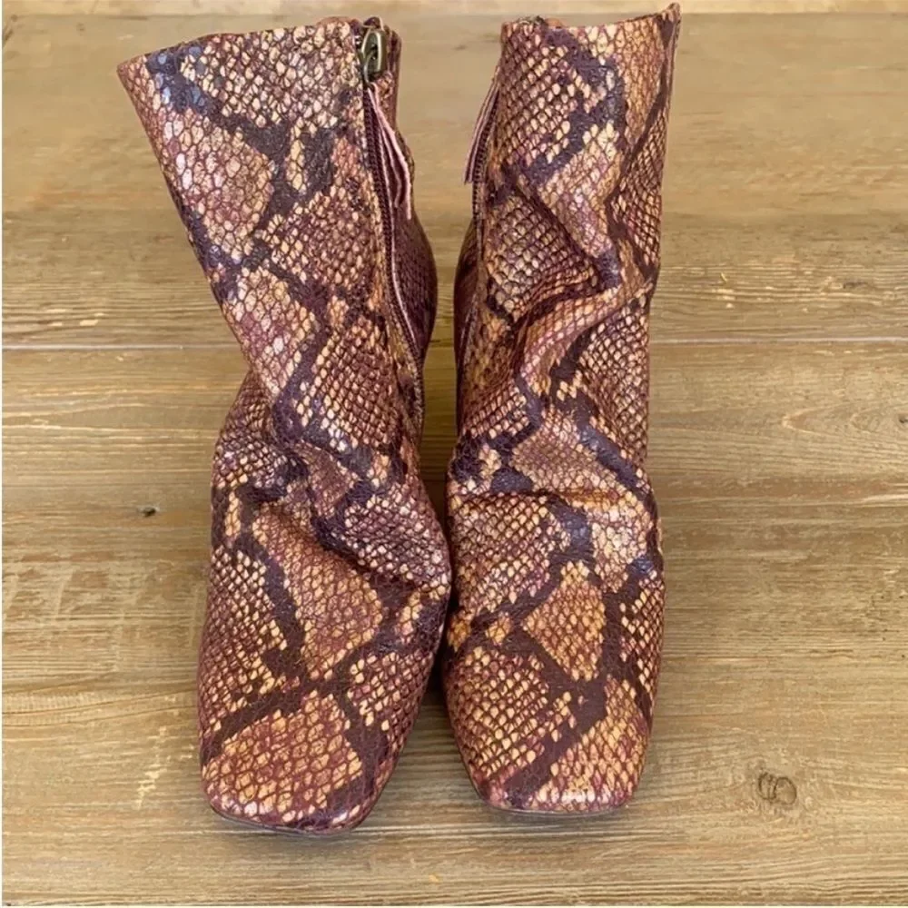 Free People Cybill Ankle Boots Snakeskin Python Leather EU 36 US 5.5 NWOB